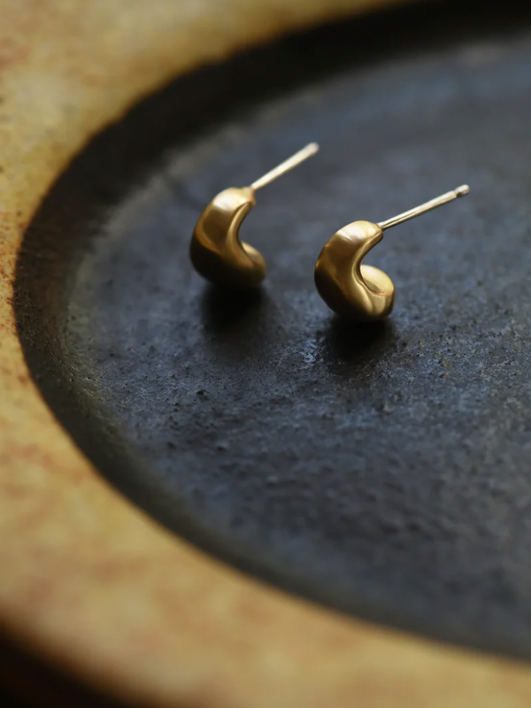 8.6.4. Design - Half Loop Studs - Brass - Verdalina