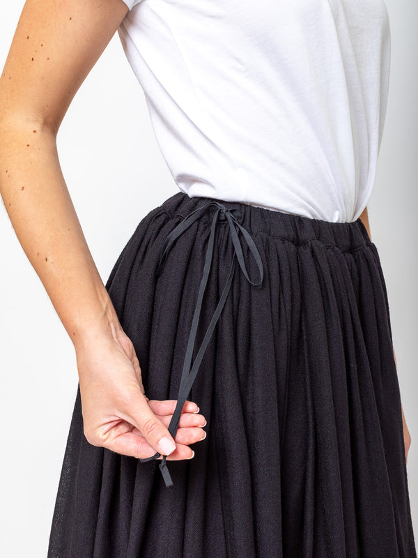 Apuntob - Gathered Skirt - Black - Verdalina